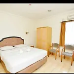 Yuta Hotel